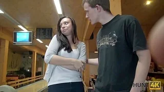 Stranger fucks seductive day in front of her boyfriend